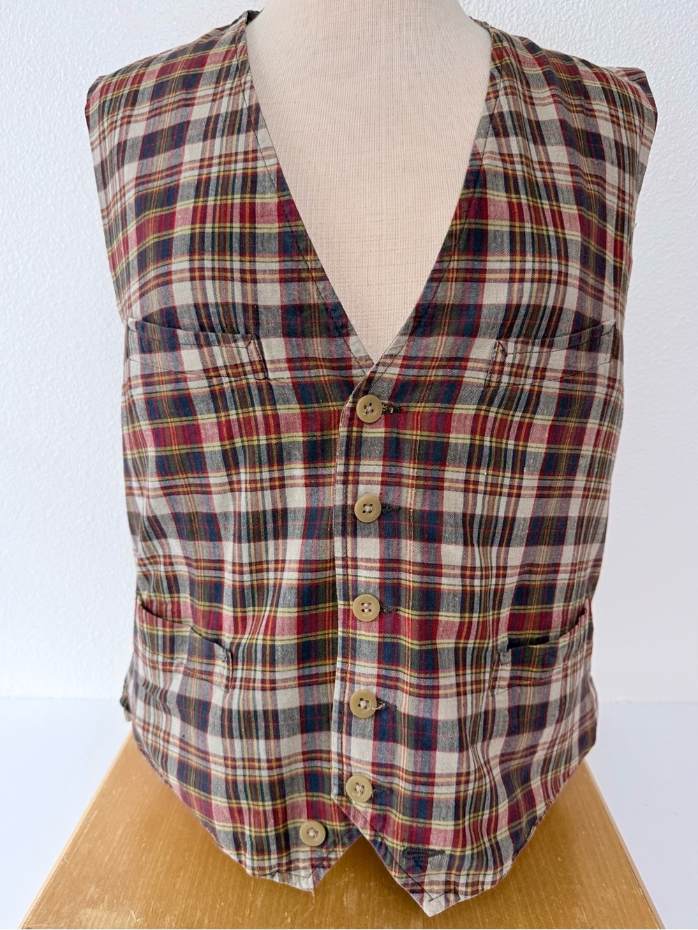 Vintage Banana Republic Plaid Vest L 100% Cotton Cinch Back Safari Era Unisex